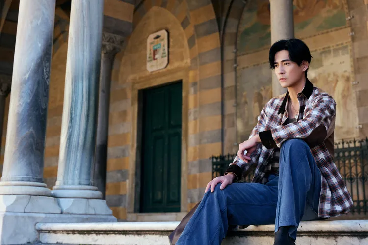 周渝民正式推出新歌《誰給我的勇氣》。相信音樂提供