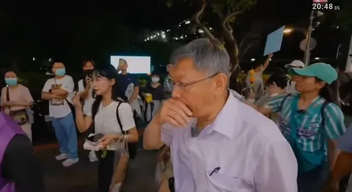 柯文哲夜市掃街遭噴辣椒水　分局長「搞烏龍」！他回應了