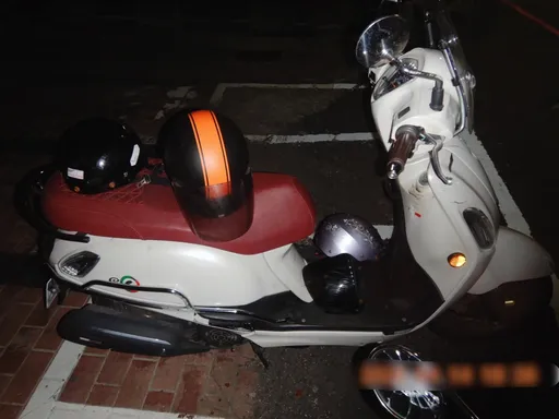 計程車擦撞機車肇逃！女騎士擦傷報案　警方鎖定駕駛究責