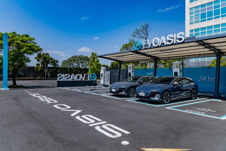EVOASIS目前已於全台建置135站、650槍快充，以及257站、812槍慢充。業者提供