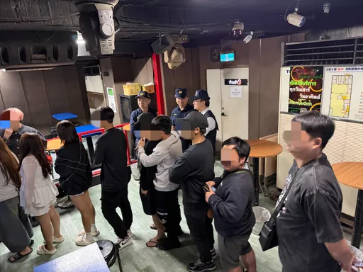 跨夜掃黑抓賭！中壢警查獲百件刑案　逾期移工「躲女廁」逃不了