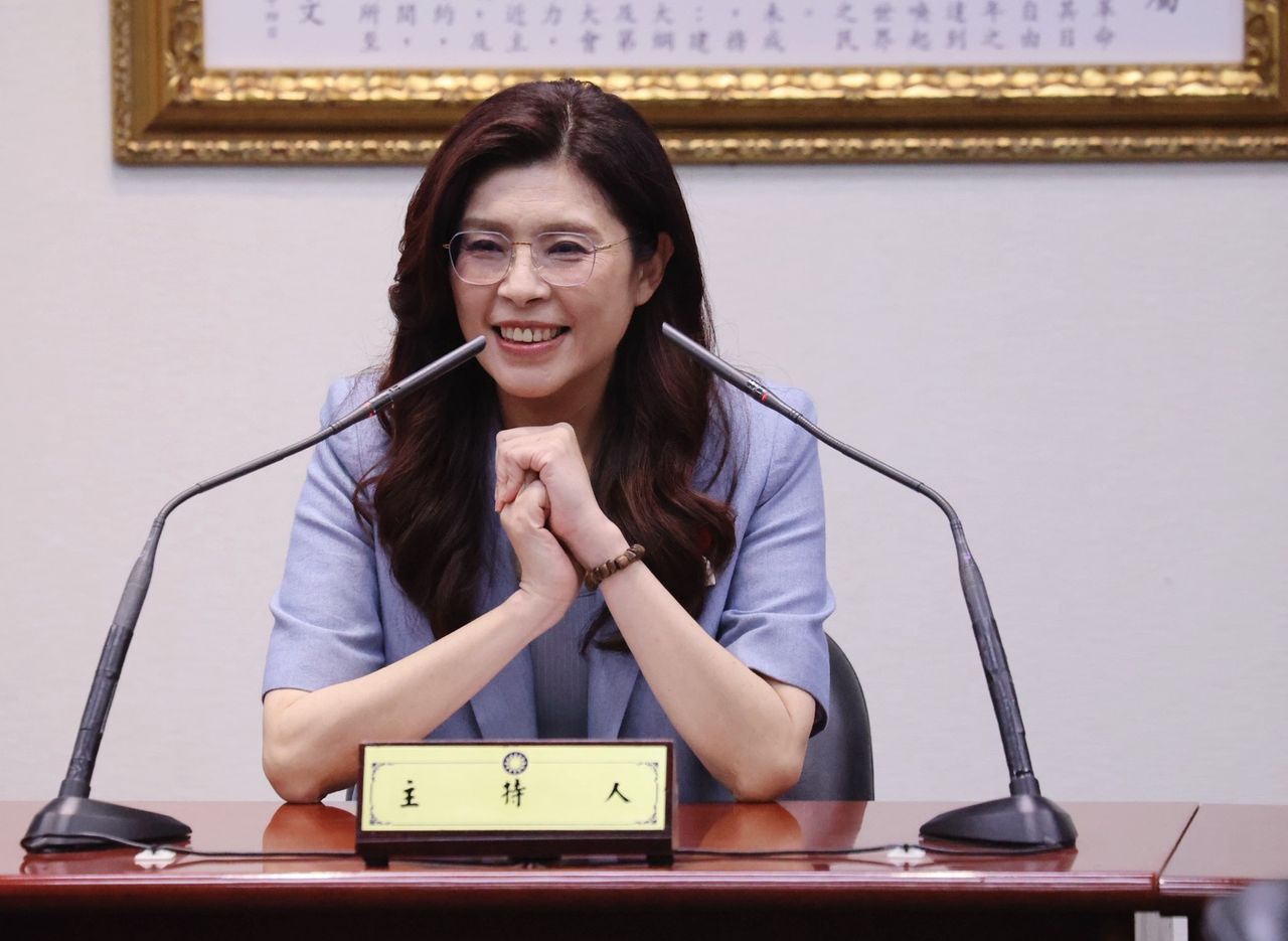 國民黨訪問中國前夕喊話台灣「躺平」 林月琴:那是絕望自嘲