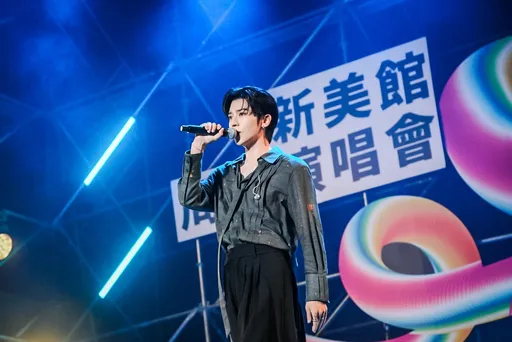 畢書盡遇生涯最大挑戰⋯唱到一半連續忘詞　蹲地懊惱「再給我一次機會」