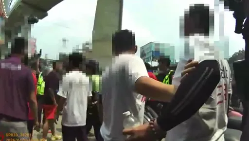 土城廟會遶境爆衝突　警連開2槍！快打警力到場控制現場