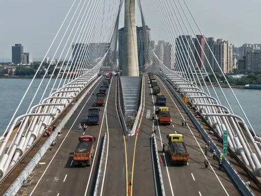 淡江大橋要通車了！重要測試連3日登場　今起車輛通行載重