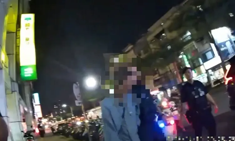 警方意外發現婦人丈夫是通緝犯。翻攝畫面