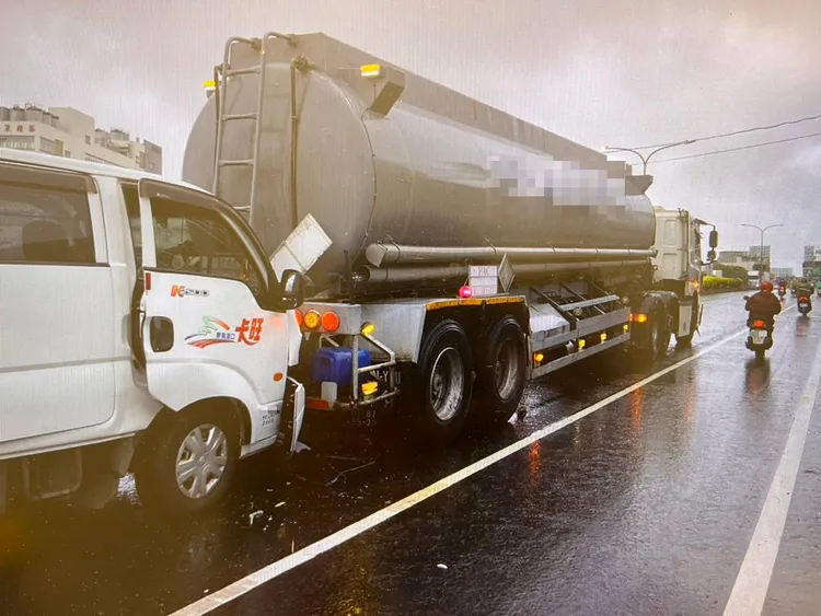 車禍現場。大園警分局提供