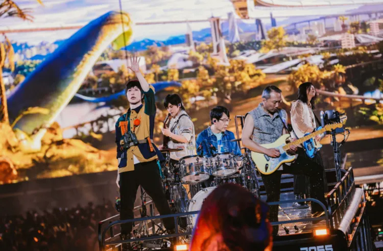 五月天紅遍全球，更是不少音樂人的伯樂，給予不少音樂人援助。資料照片、相信音樂提供