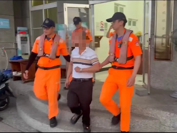 中國遊客遭移送法辦。翻攝畫面