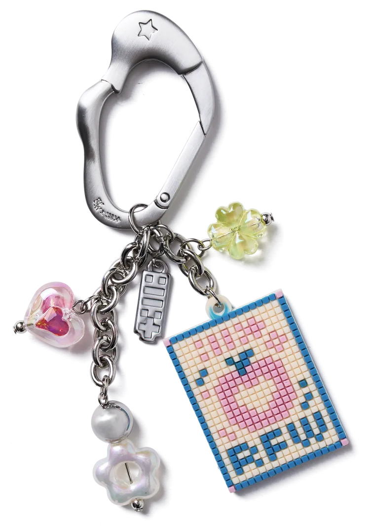 Rockfish Weatherwear X ILLIT聯名鑰匙圈，580元。品牌提供