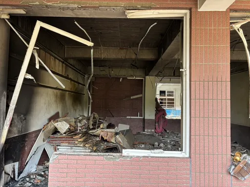 兩男大生做炸彈！闖山區廢校引爆　檢警循線逮人羈押禁見