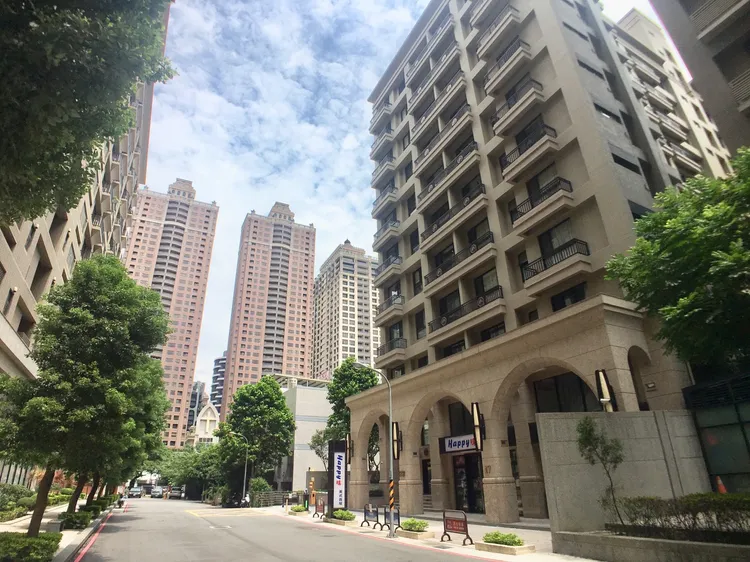 中正藝文特區機能成熟，綠線通車後更添交通利多。台灣房屋南平直營店提供