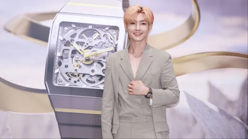 炎亞綸砸200萬收藏名錶　上手RADO全新鏤空陶瓷錶帥度再升級