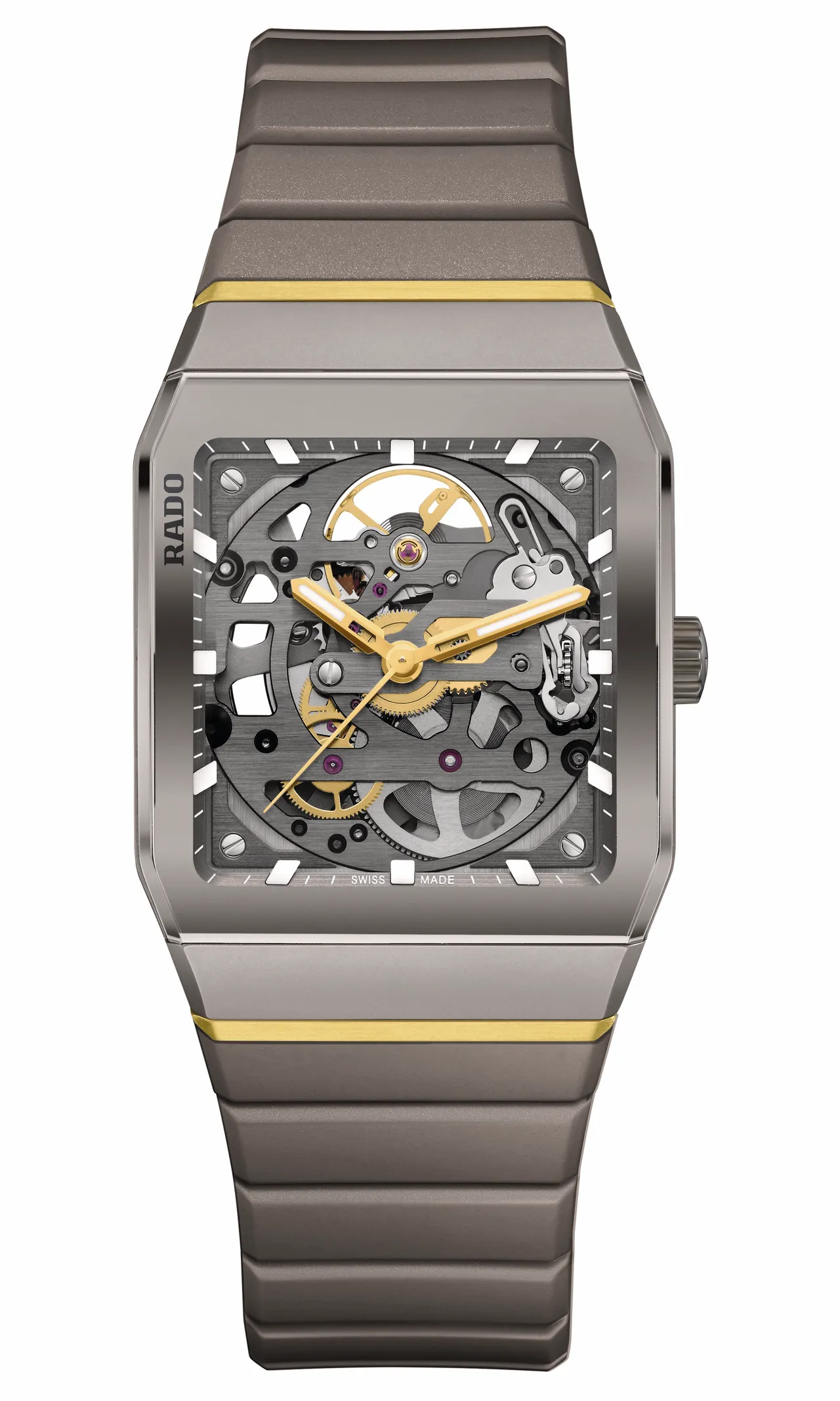 RADO Anatom系列電漿高科技陶瓷鏤空腕錶R10206109，14萬1000元。品牌提供