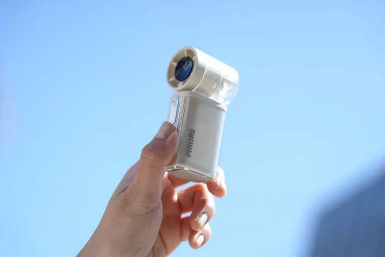 PHILIPS「涼感三劍客」隨身風扇同步預購中。PHILIPS提供