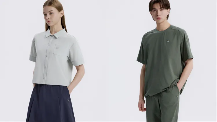 國家地理服飾FROZEN AIR寬鬆短袖襯衫（左）3080元、FROZEN AIR寬鬆短袖T恤（右）2880元。品牌提供