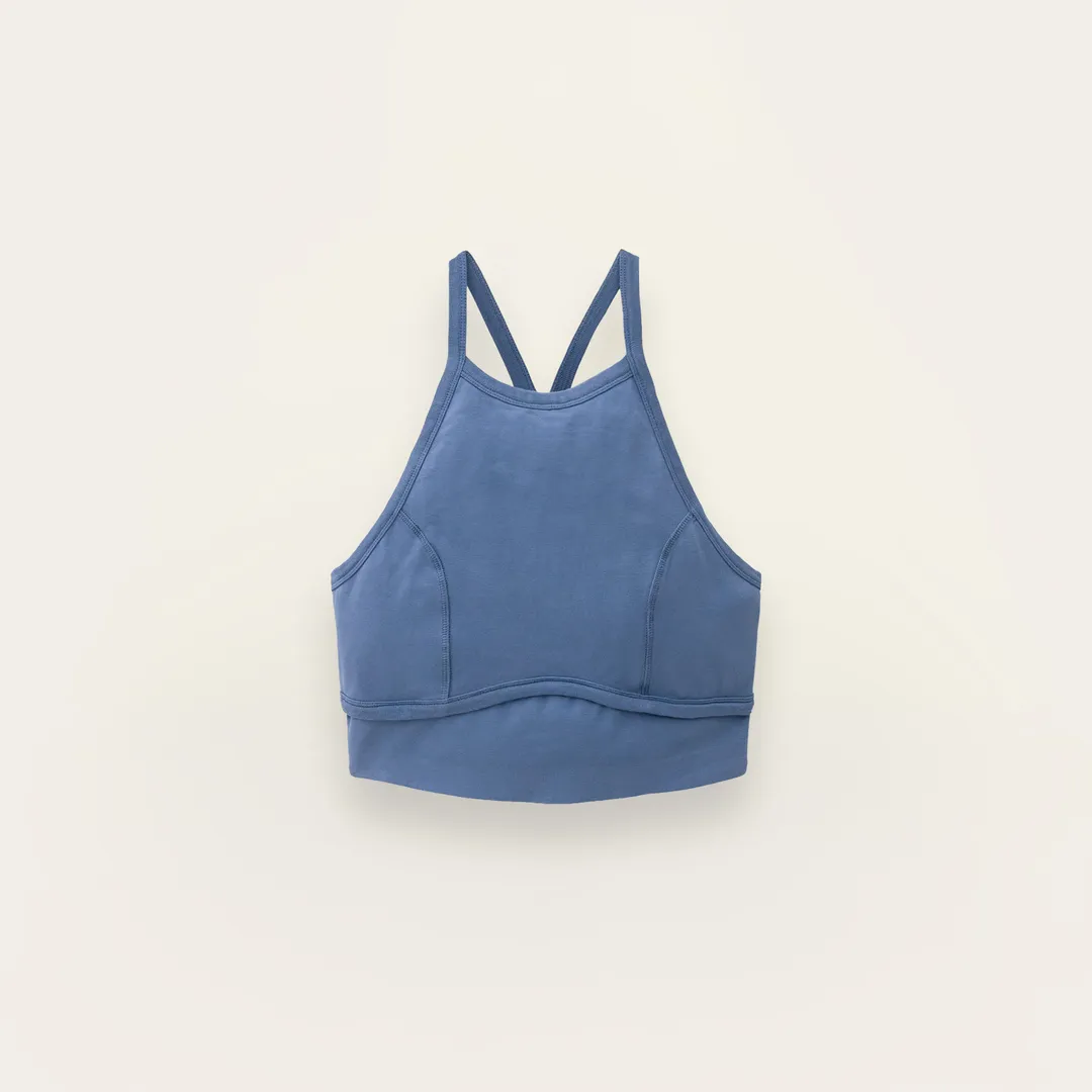 ba&sh 霧灰藍FIAR運動短版上衣，3610元。品牌提供