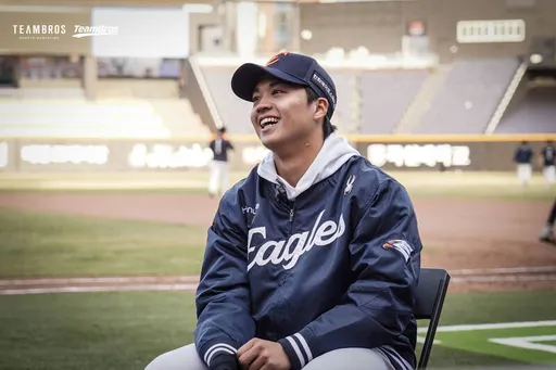 王彥程場外「一動作」征服韓國球迷！網封：台灣的大谷翔平