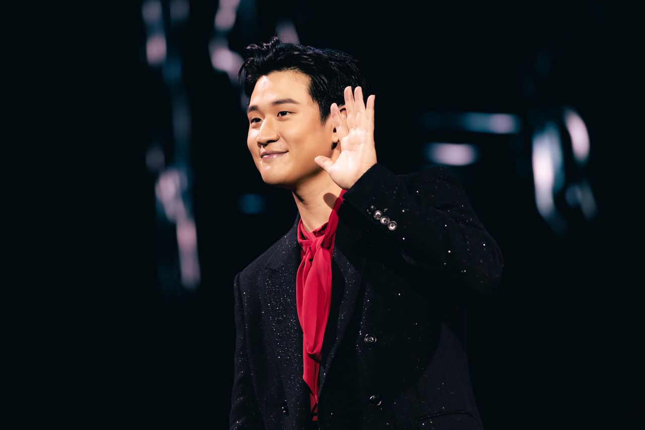 周興哲台下800人一路唱進萬人場館 不得了!「五億俱樂部」倒數計時