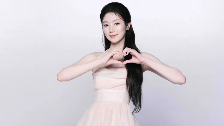 舒華傳返台多和柯震東在一起，圖為她擔任桃園觀光大使。資料照、桃園觀光旅遊局提供 