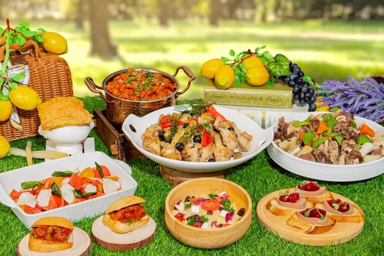 台北凱達大飯店5樓百宴自助餐廳於4-5月推出「春光義法．美食漫遊」主題料理，主廚以法式與義式經典風味為靈感，精選春季當季食材打造逾20道義法經典佳餚。台北凱達大飯店提供