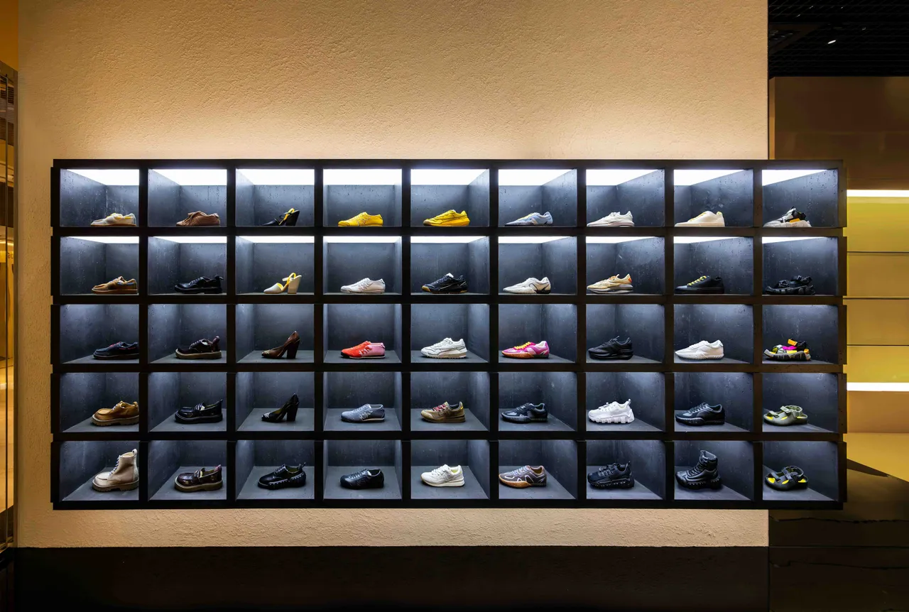 鬼塚虎微風南山概念店。品牌提供