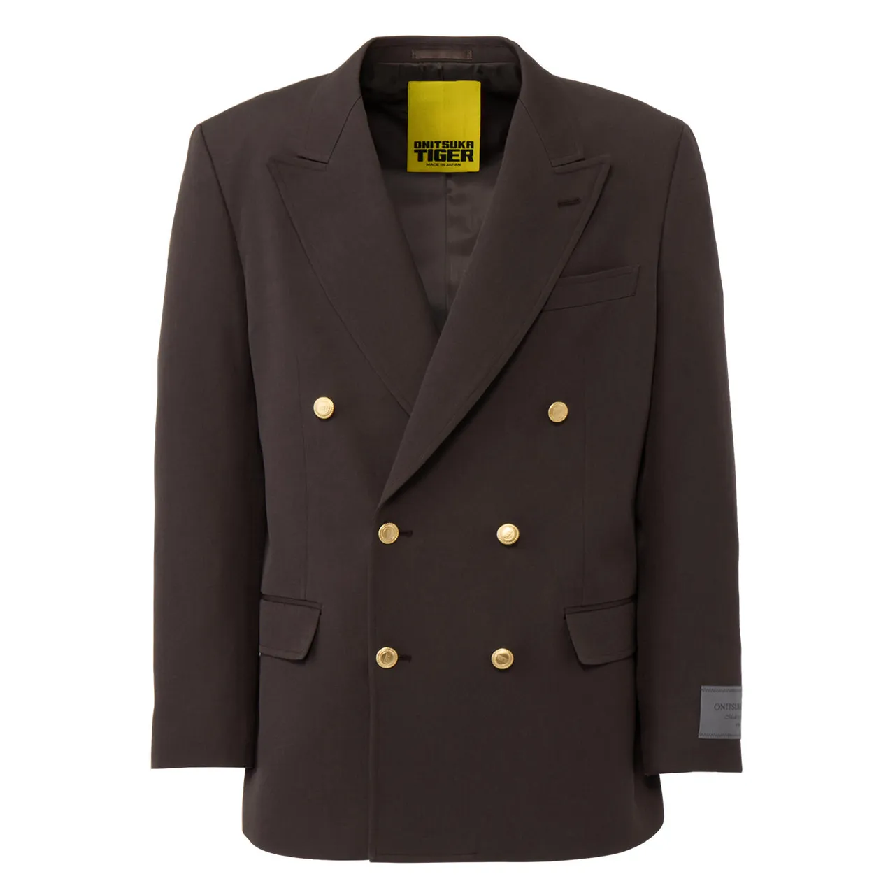 男款深棕色雙排釦西裝外套，1萬8200元。品牌提供