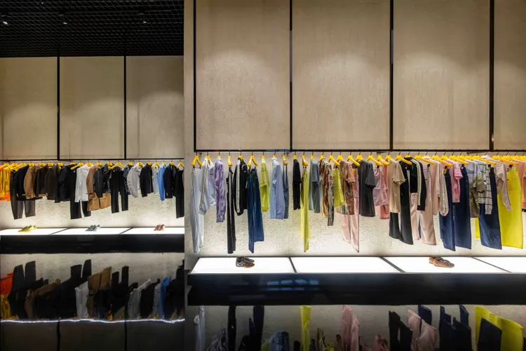 鬼塚虎微風南山概念店。品牌提供