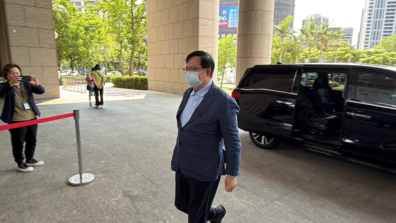 鄭文燦涉貪今實質審理!他微心虛「自嘲復胖」 關鍵被告及證人交互詰問