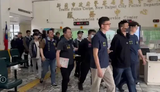 飆車集團暗夜競速蛇行、燒胎　新北逮8人扣3改裝車