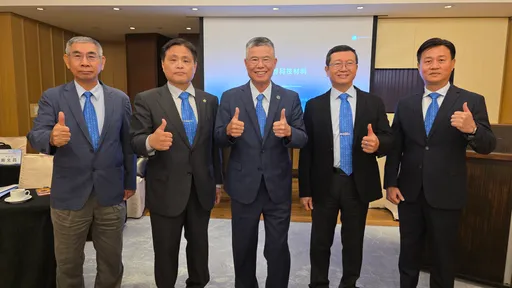 突破國際壟斷！頌勝CMP研磨墊卡位關鍵供應鏈　攜德鑫聯盟搶海外商機