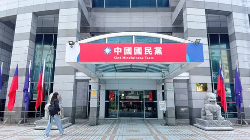 鄭麗文今率團訪中　國民黨：這一次為了和平站出來