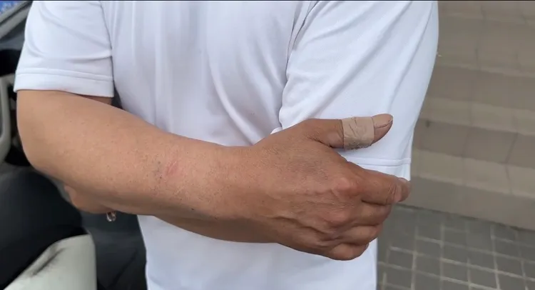 陳先生下班經過，見義勇為打退歹徒，回想過程相當驚險。讀者提供