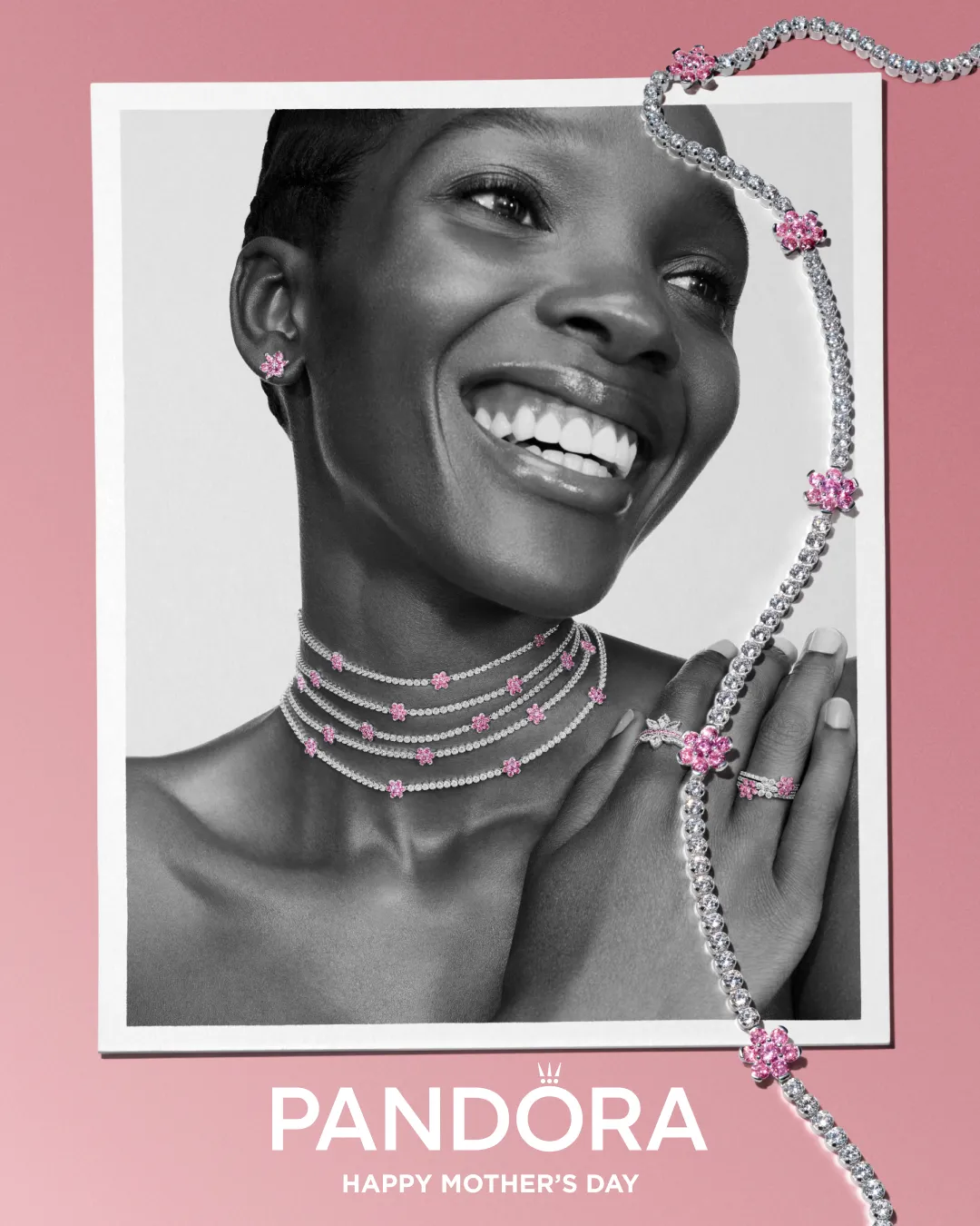 Pandora推出以「花園」為主題的母親節系列新作。品牌提供