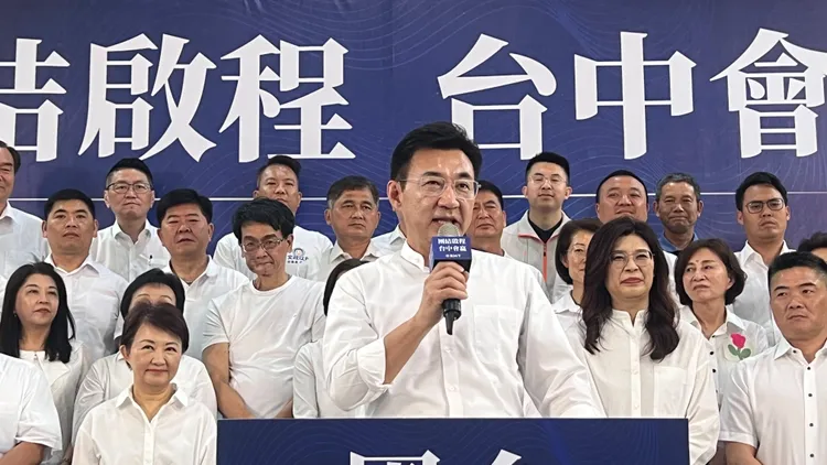 江啟臣希望未來能夠讓每一位市民可以勇敢驕傲地講出「我是台中人」。鮮明攝