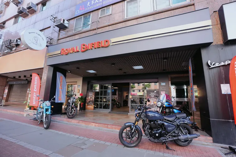 台灣經銷據點持續擴展，結合展示空間與騎士社群經營，強化Royal Enfield在地市場能見度與消費者互動。業者提供