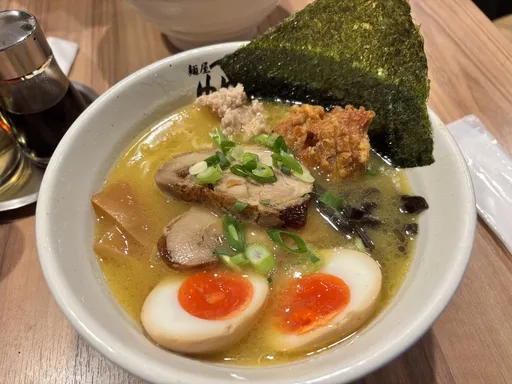 日本拉麵店老闆「不准滑手機」霸氣趕客　因為客人在做壞壞的事