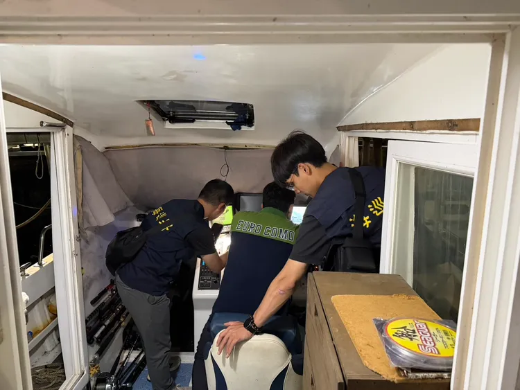 載運游光德偷渡的海釣船。桃園地檢署提供