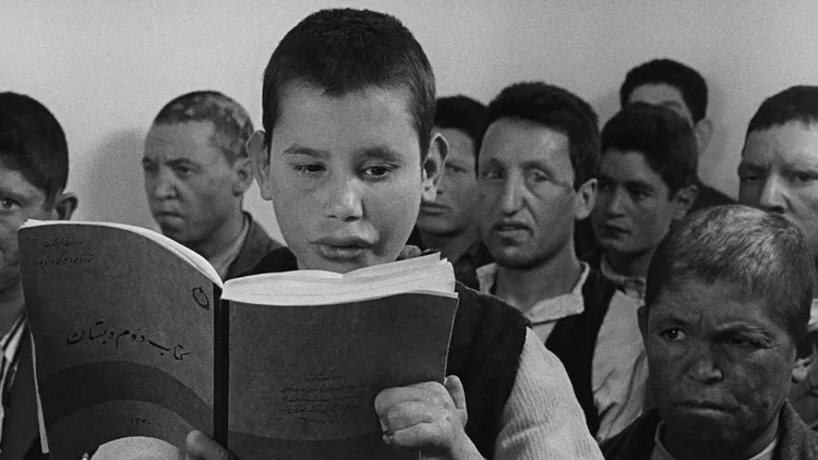 《房屋是黑的》大膽進入麻瘋村凝視殘酷現實。台北電影節提供