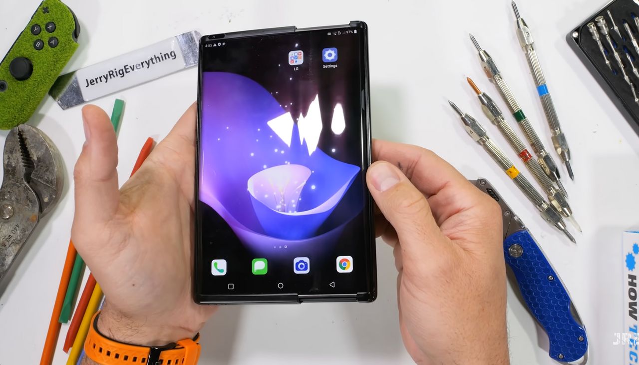 只剩緬懷!LG未上市捲軸螢幕手機曝光 網嘆:LG走的太前面