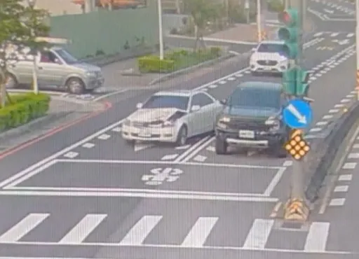 男駕駛追撞前車釀一傷肇事逃逸　警方掌握身分查緝中