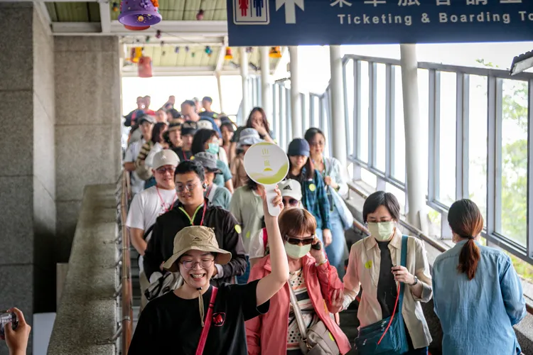 山嵐號西幹線往返彰化、台南，途中在嘉義大林停靠50分鐘。縣府提供