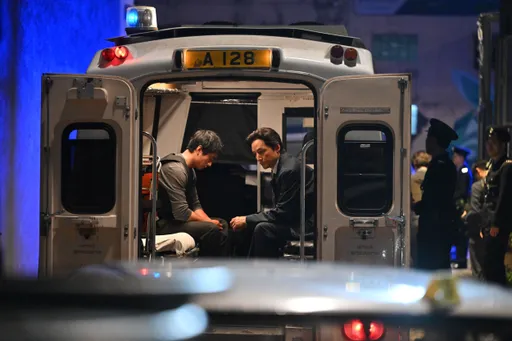 劉俊謙雨中打戲連拍10天　遇吳彥祖少女心噴發：他好帥！