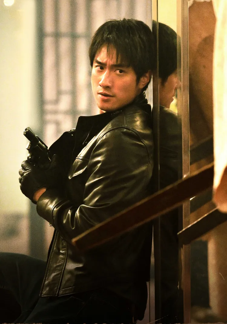 劉俊謙接連上演多場動作場面。華映提供