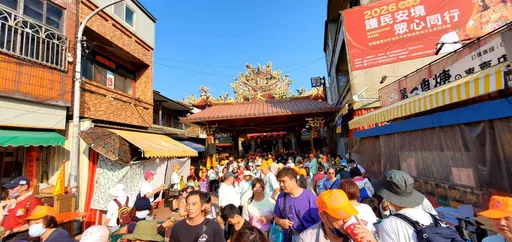 25年人數增147倍！白沙屯媽祖進香今晚出發　車站、拱天宮現人潮