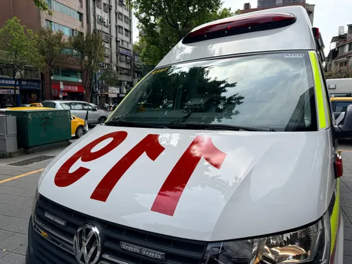 台中2歲女童8樓高推窗墜落　口吐鮮血命危送醫