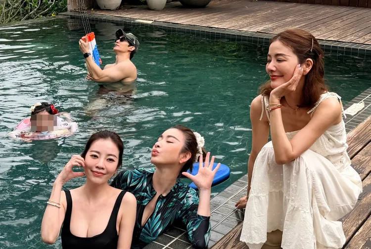 許維恩分享三姊妹合照。翻攝許維恩臉書