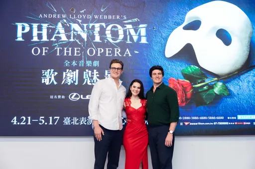 《歌劇魅影》移師台北開箱後台！24台卡車裝350套戲服全公開