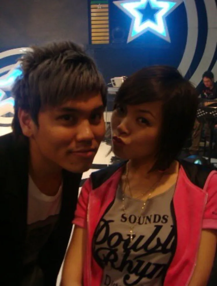 蔡忠穎（左）發文懷念昔日戰友黎礎寧。翻攝Threads