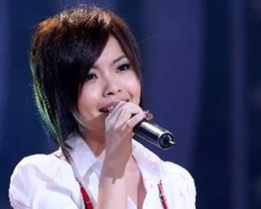 「星光A-Lin」因情傷走上絕路⋯社群再度翻紅　網嘆：若祂還在就是天后了